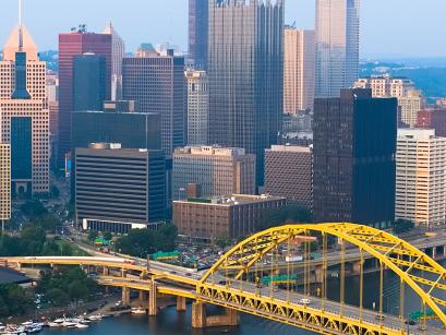 Pittsburgh city view with a bridge