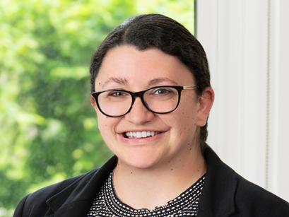 Christie McGuinness Headshot