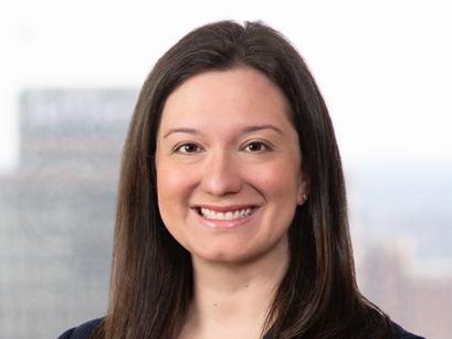 Caitlin Strauss Headshot