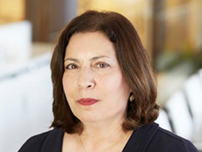 Mary Koon LinkedIn-Tailored Headshot